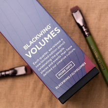 Carica l'immagine nel visualizzatore di Gallery, Blackwing Volume 17 limited edition