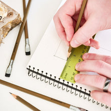 Carica l'immagine nel visualizzatore di Gallery, Blackwing 21 Limited Edition
