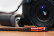 Carica l'immagine nel visualizzatore di Gallery, Blackwing Volume 344 limited edition